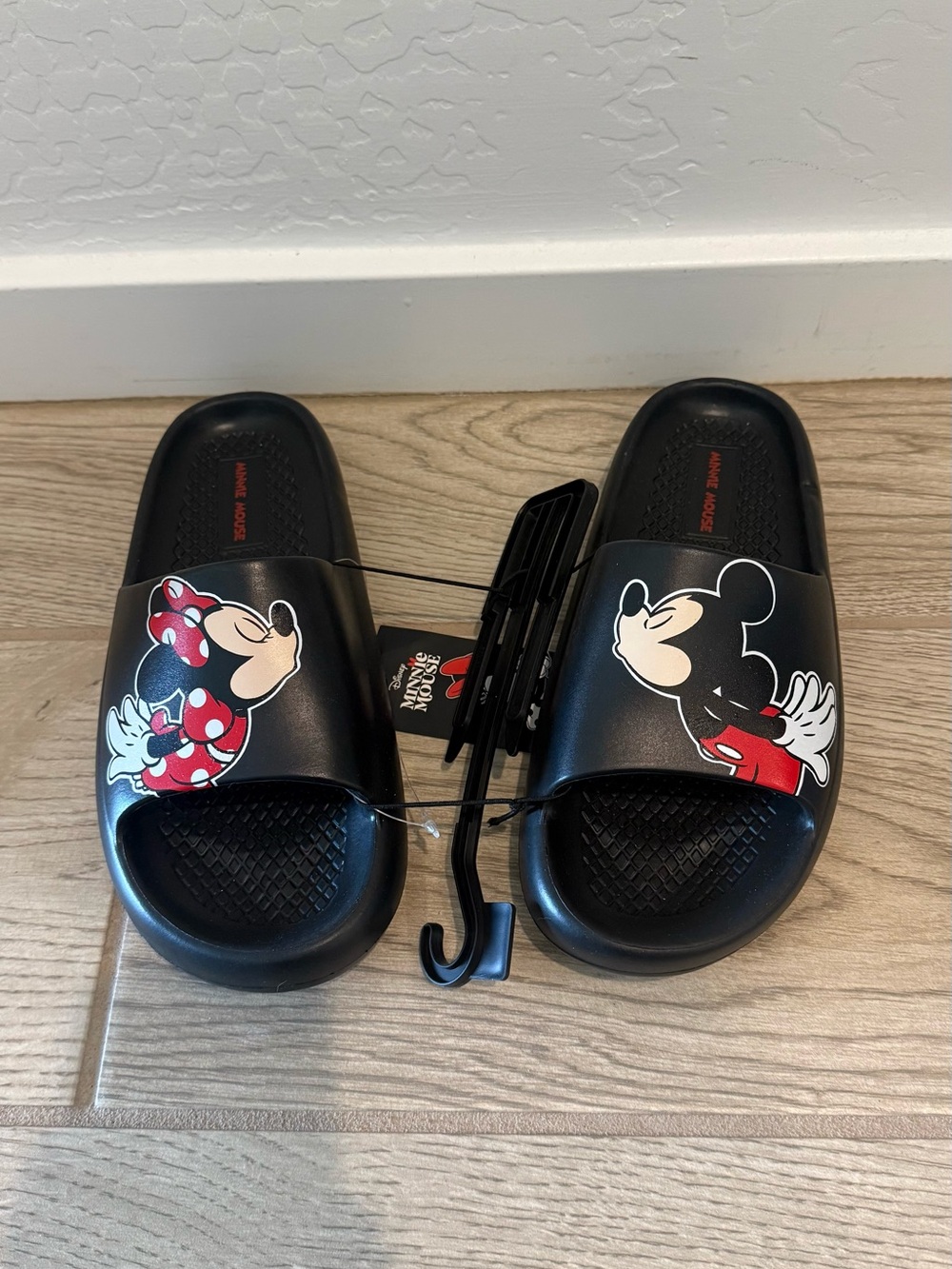 Disney Mickey Mouse and Minnie Mouse Slip On Slide On Flip Flop Sandals NWT